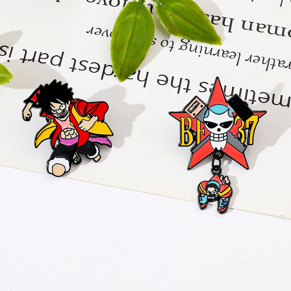 2 Pcs Creative Anime Brooch Fu - Anime Cosplay Luffy recension och pris